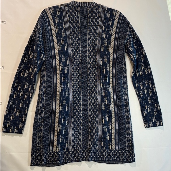 Lucky Brand Blue and White Patterned Cardigan - Picture 4 of 4